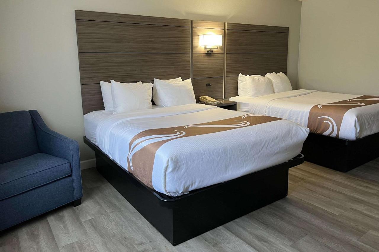 Quality & Hotel Red Wing